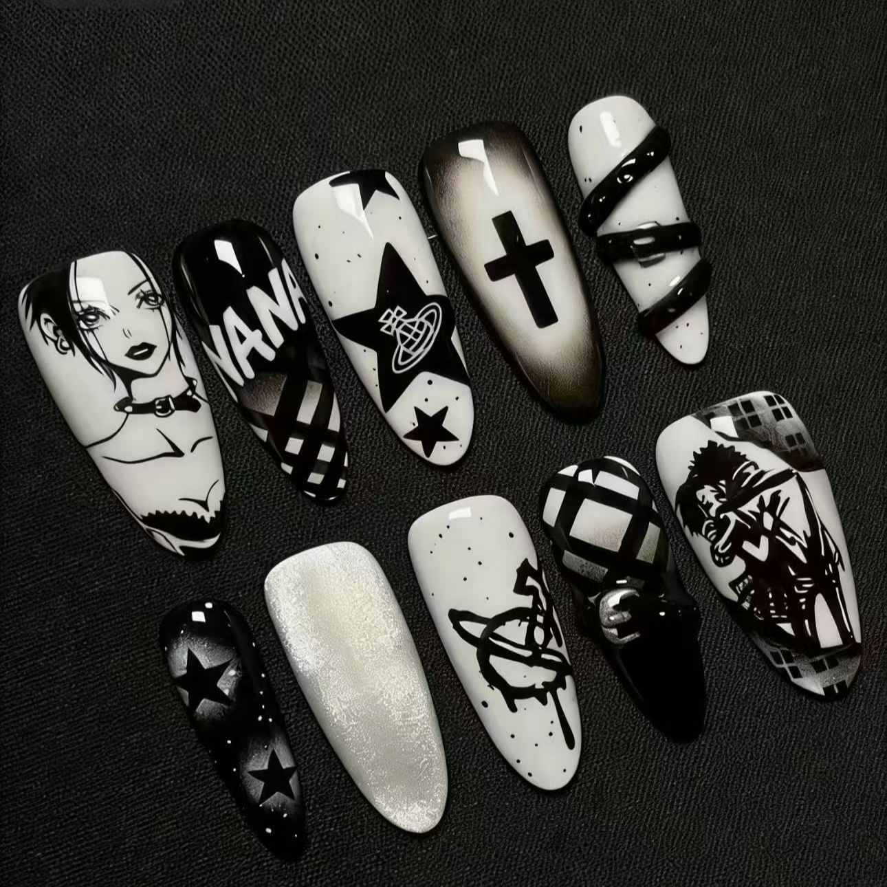 เล็บปลอมสไตล์พังก์ NANA ดีไซน์ - Nail Art บทวิจารณ์และราคา
